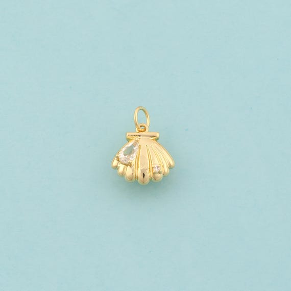 Gold CZ Shell Charms,Oyster Jewelry,Shell Pendant for DIY Jewelry Making,18K Gold