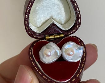 Freshwater Baroque Pearl Stud Earrings, Handmade Keshi Pearl Earrings, Irregular Shell Design, Minimalist Elegant Jewelry Gift for Her