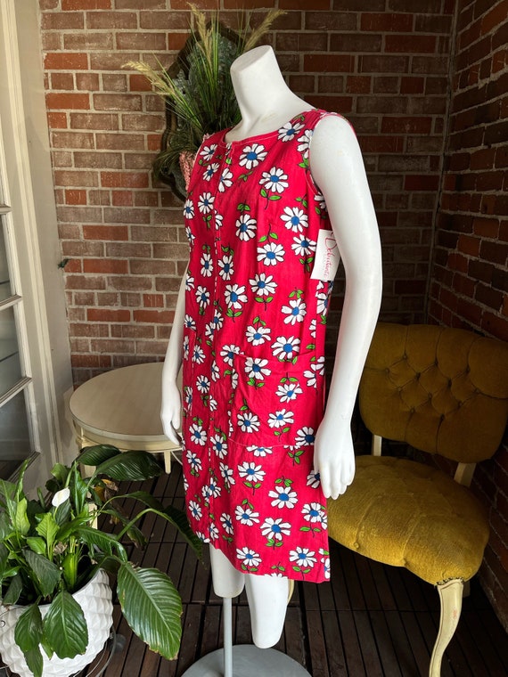 1960s Red Daisy Zipper Dress - image 2
