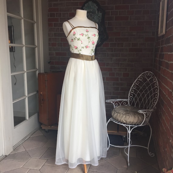 Emma Domb Sweetheart Floral Gown