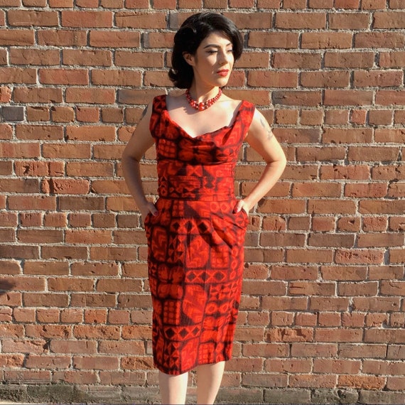 1950s Kamehameha Wiggle Dress VLV