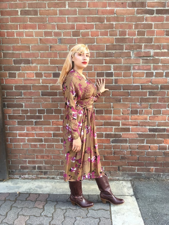 1980s Victor Costa Fall Floral Dress - image 2