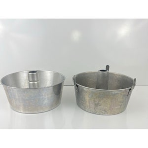 Vintage Mirro Angel Food Cake Pan 2 piece