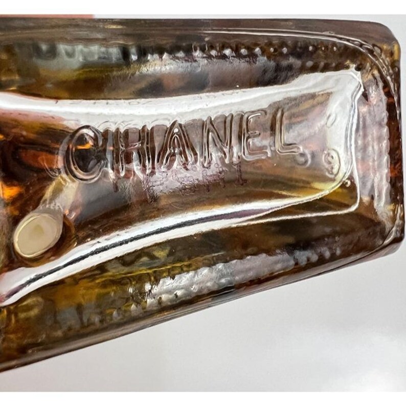 CRISTALLE CHANEL Eau De Parfum Spray 35ml/1.2fl oz Ausverkauf Bild 10