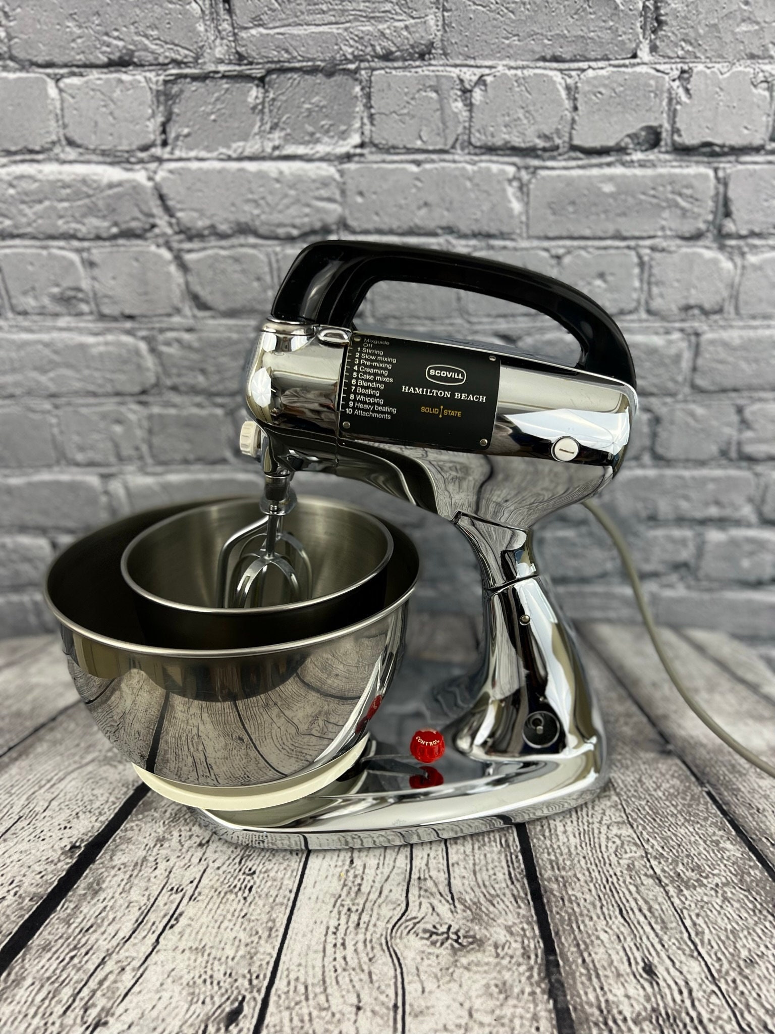 Scovill Hamilton Beach Solid State Stand Mixer Model 25 10 Speed ,  Stainless Steel Mixing Bowls