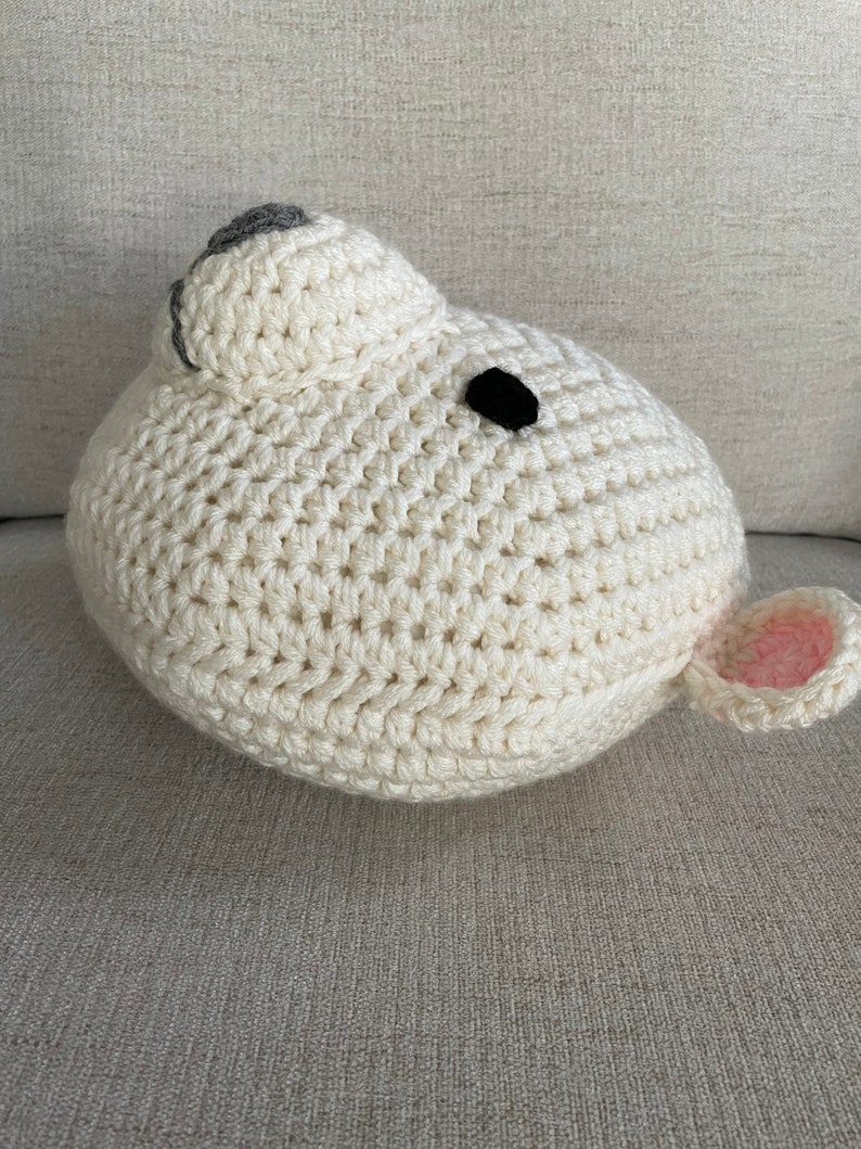 Crochet Polar Bear image 5