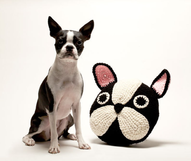 Crochet Buldog pillow ,handmade Bulldog pillow,French Bulldog Pillow /Boston Terrier Pillow image 2