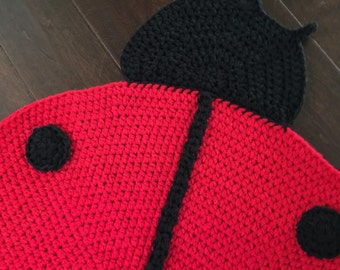 CROCHET LADYBUG RUG, ladybug rug, crochet rug, handmade crochet rug,
