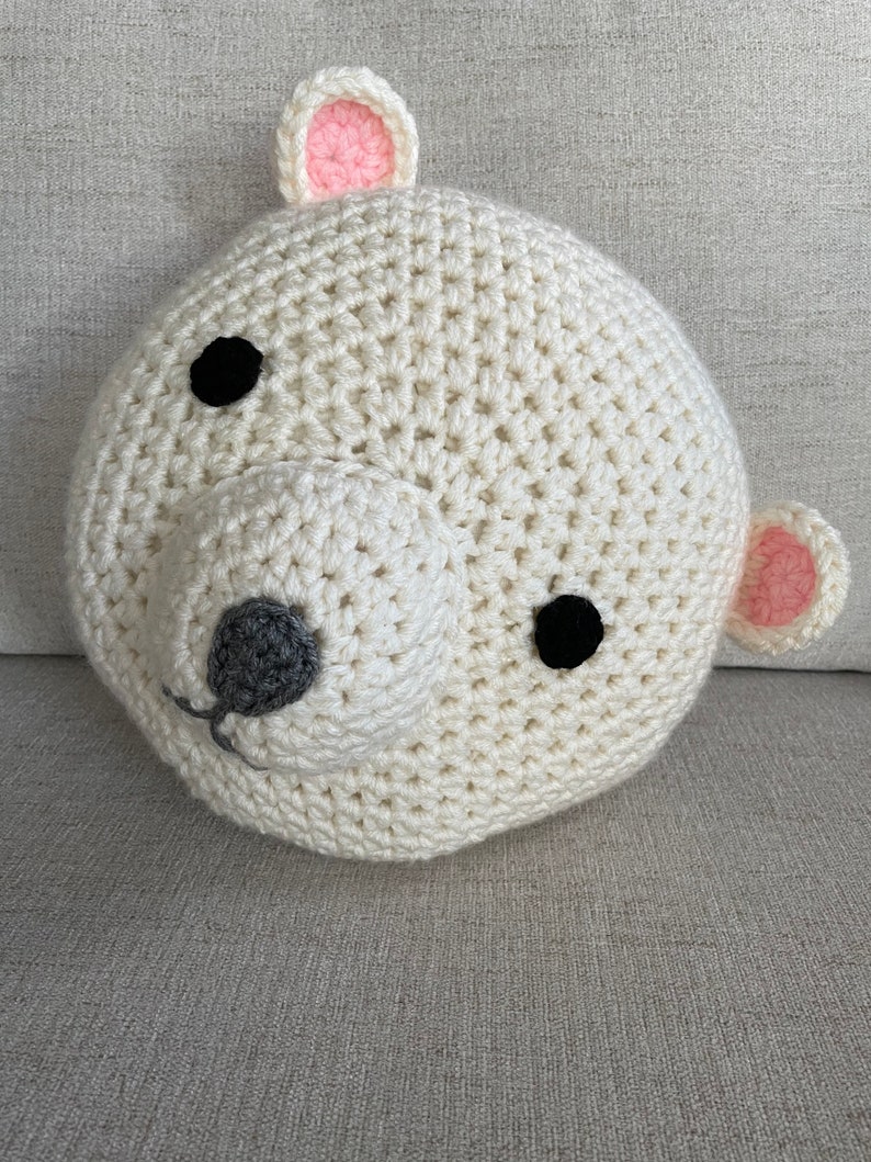 Crochet Polar Bear image 1