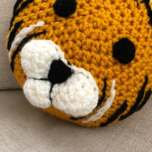 Tiger pillow, handmade pillow, crochet pillow , yellow pillow , animal pillow image 3