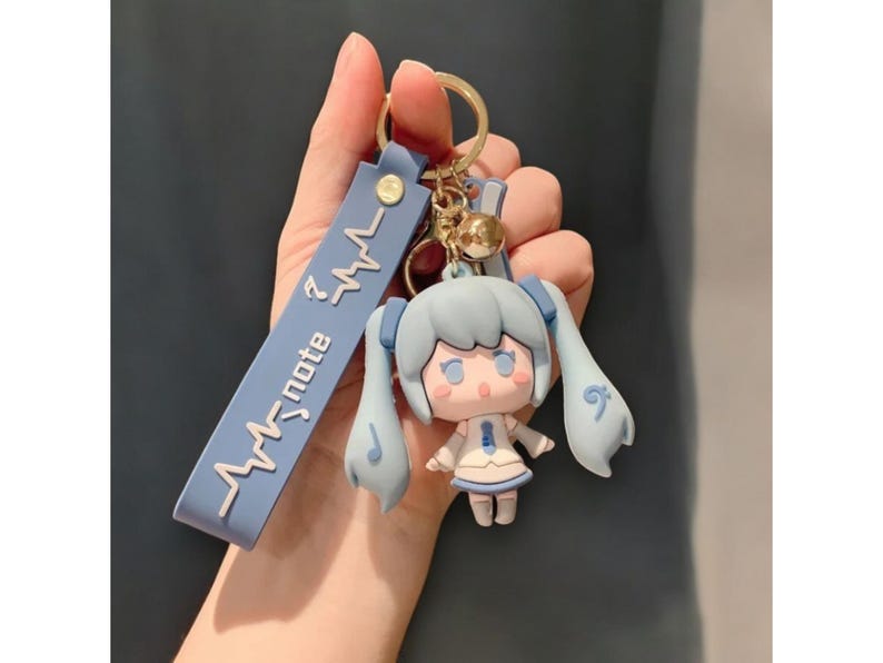 Anime Hatsune Miku Keychain,  Figure Keychain for School Bag, Gift for anime lover