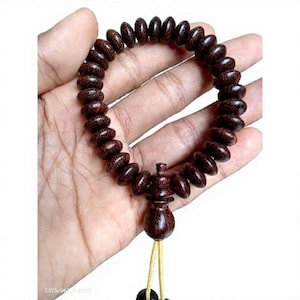 Pulsera Java Core Asem – 33 Cuentas Galih Asem Madera Tasbih 10 mm Plano (Corte Mentos)”