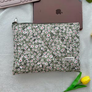Handmade Floral  Quilted Laptop Sleeve: Padded MacBook Case