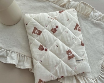 Handmade Quilted Laptop Sleeve: Floral Padded MacBook Case