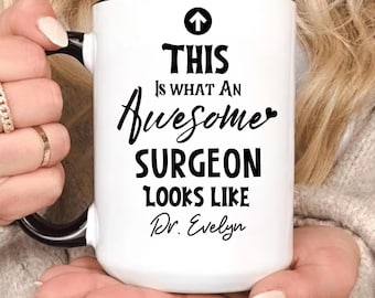 Mug chirurgien personnalisé, cadeau d'appréciation du chirurgien, mug professionnel de la santé, meilleur chirurgien de tous les temps, cadeau d'anniversaire de chirurgien, tasse de Noël, tasse de chirurgien