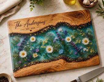 Personalized Glass Cutting Board, Custom Family Name Gift, Wedding Gift for Couple, Housewarming Gift, Anniversary Gift, Kitchen Gift