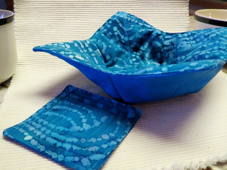 Teacher Gift Quilted Reversible Blue Coaster and Cozy Set Batik Bowl Cosy Microwave Bowl Cozy Hostess Gift 100 Percent Cotton