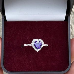 Amethyst Liebe herzförmiger Halo Ring, Sterling Silber Ring, Februar Birthstone Ring, Herz Solitaire Ring, handgemachter Ring, Geschenk für Mama