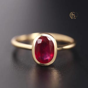 Viktoriansk röd rubinring: 925 silverinfattning, handgjord