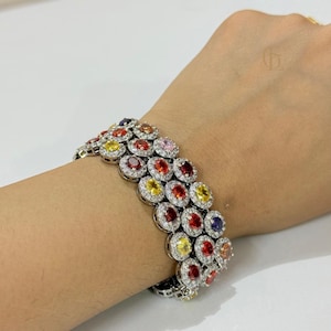 Handgemachtes 925er Silber Regenbogen-Saphir-Armband, Multi Sapphire-Oval-Armband, Regenbogen-Zirkonia-Armband, Muttertagsgeschenk, Geschenk für Mama