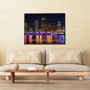 Fotomurales con skyline di Tampa, Florida, di notte – Motivazione e decorazione per ufficio e casa, fotomurales ispirazionale. Lascia che i tuoi obiettivi brillino.