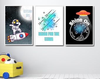 Wydruki artystyczne do pokoju dziecięcego „Astronauci i planety”: dekoracja o tematyce kosmicznej (do pobrania w wersji cyfrowej)