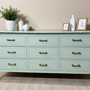 VENDIDO / Cómoda de 9 cajones de imitación bambú: estilo Hollywood Regency Palm Beach