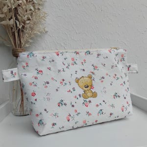 Children&#39;s toiletry bag