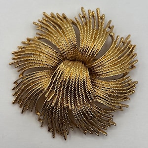 Vintage 1960s Monet Signed Cordelia Gold Tone Rope Tassel Large 2.5&quot; Brooch Pin