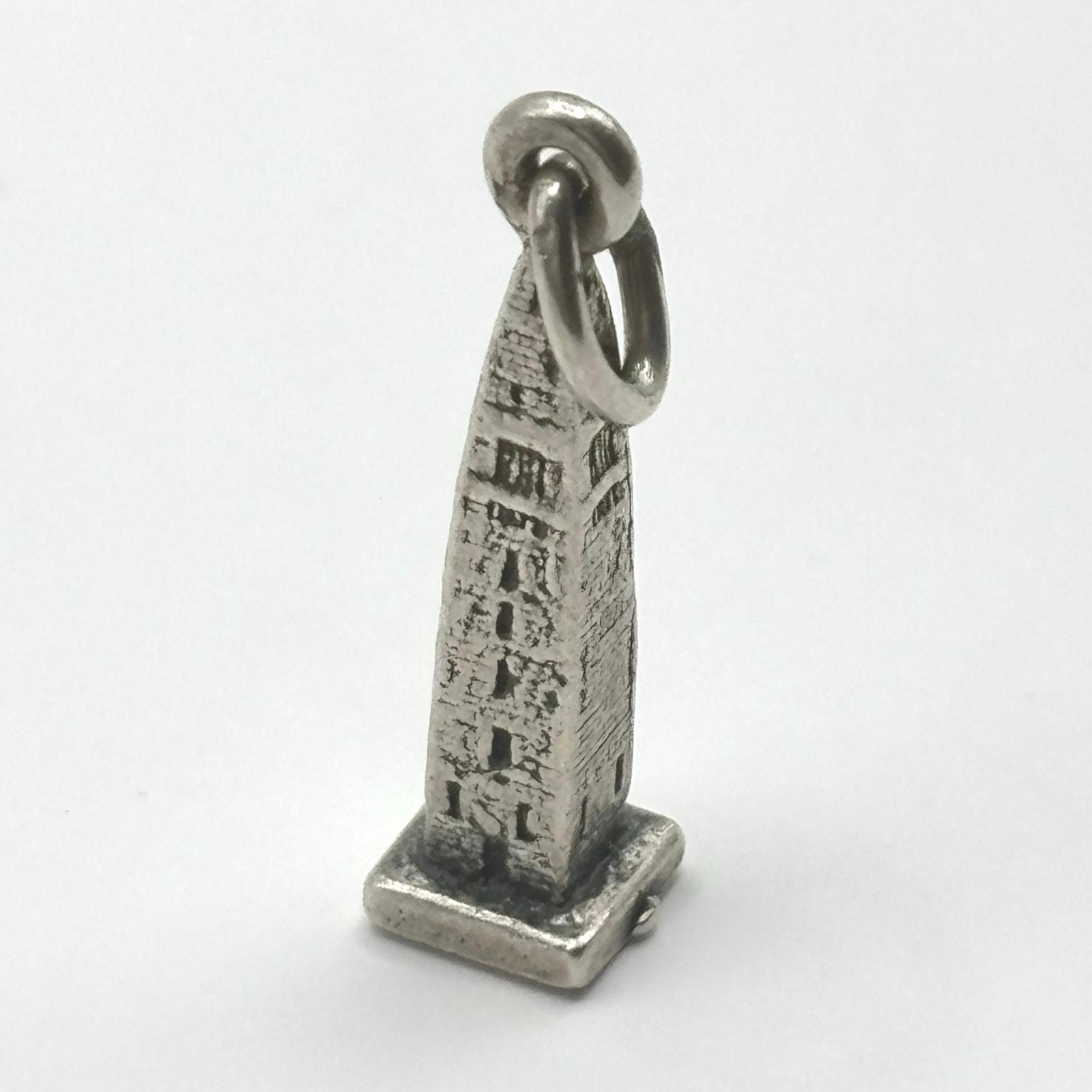 ワシントンD.C.小さな置物 Vintage Sterling Silver 925 Washington Monument Souvenir Pendant