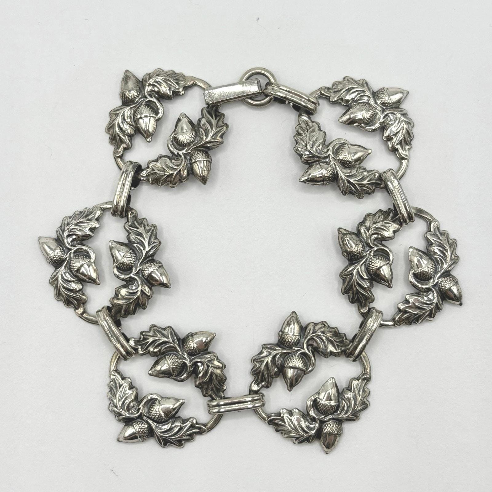 DANCE CRAFT・ヴィンテージブレスレット・ Silver925・純銀 Vintage Danecraft Sterling Silver 925 Acorn & Oak Leaf Wreath Link