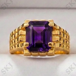 Herrenring Amethyst: 925er Silber wie das vergoldete Band, eingraviertes Design
