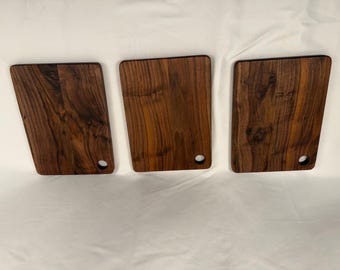 Classic Walnut wood cutting board