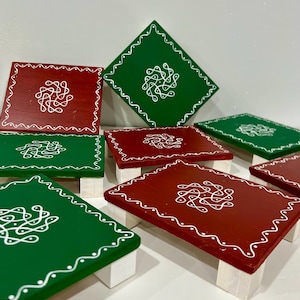 Indian Return gifts. Kolam decor, Small Kolam manai. House warming return gift. Return gift for puja. Kolam stand. Navratri golu return gift