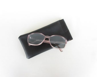 Leather Sunglass Case Eyeglass Case with Flex Frame Opening in Black, Gray, and Vanilla Cream Leather