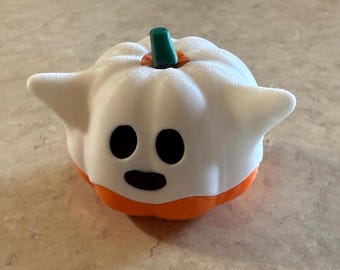 3D Printed Ghost Pumpkin Figurine: Spooky Halloween Decor