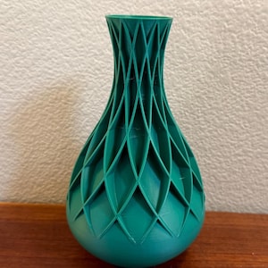 Flower vase