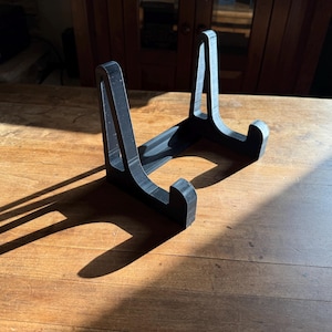 Charcuterie or Cutting Board Stand