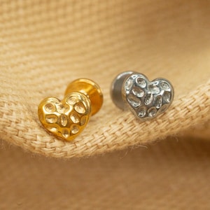 16G Hammered Heart Flat Back Stud - Screw Back Stud - Heart Earrings - Cartilage Piercing - Helix Stud - Gold - Silver - LJ26.11