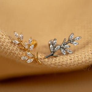 20G/18G/16G CZ Vine Flower Push Pin • Threadless Flat Back Earring • Tragus • Flat Back Stud • Helix Stud • Cartilage • Titanium LJ28.14