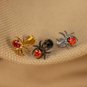Clou d'oreille plat Spider 16G - Clou vissé - Boucles d'oreilles Black Widow - Piercing cartilage - Clou hélicoïdal - Or - Argent - Noir LJ29.12