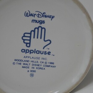 Taza de cerámica de 355 ml (Aplausos, Disney Mickey Mouse a través de los años) imagen 7