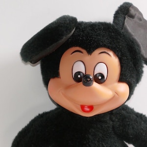 Walt Disney Productions Young Epoch Mickey Mouse 23 cm en peluche RARE image 2