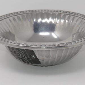 Wilton Armetale Flutes and Pearls Small Round Bowl #272034 image 4
