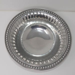 Wilton Armetale Flutes and Pearls Small Round Bowl #272034 image 5