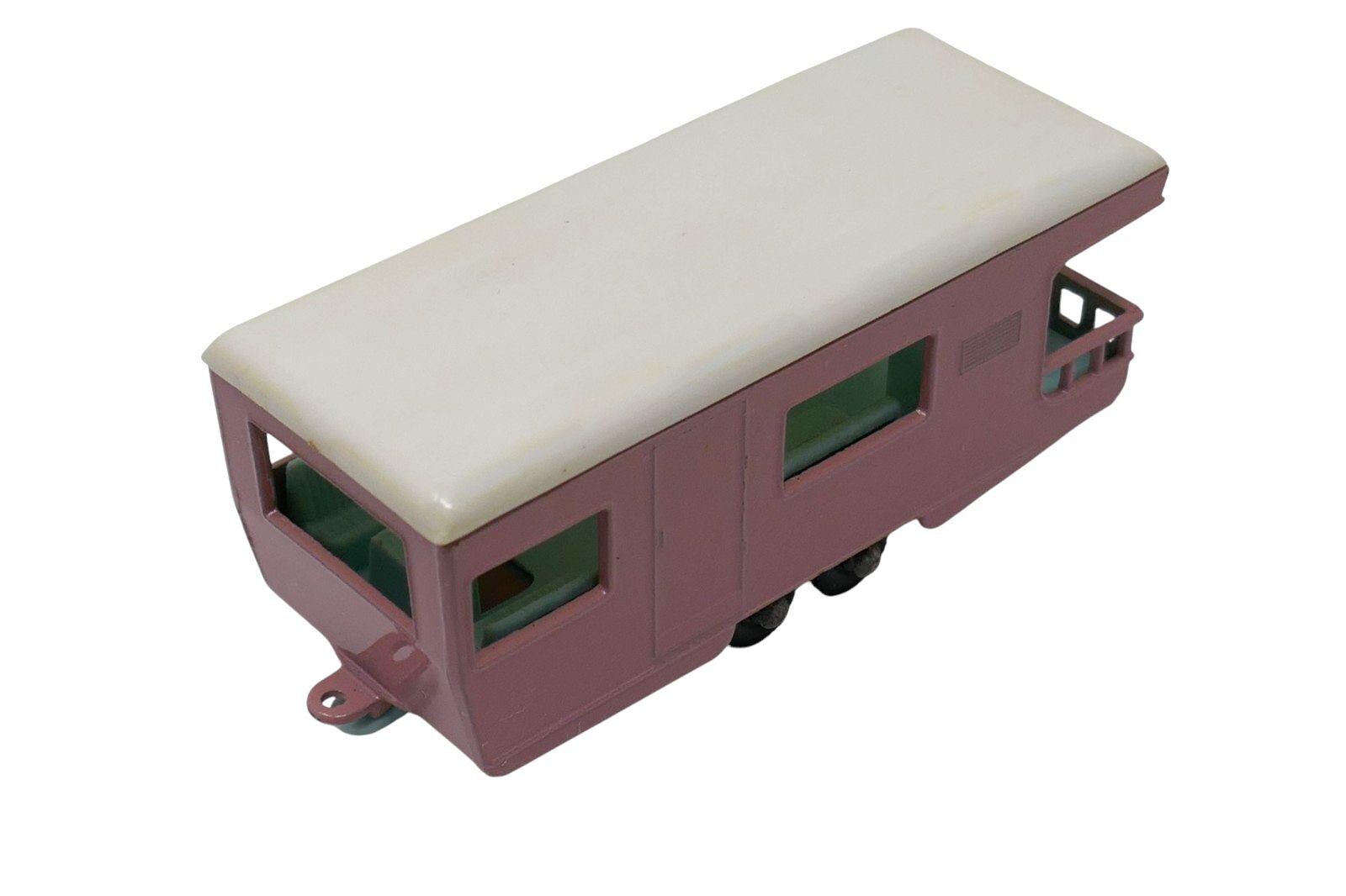 マッチボックス　レズニー　No.23 キャラバン（キャンピングトレーラー） Lesney Matchbox Series No 23 Trailer Caravan Diecast Camper Made