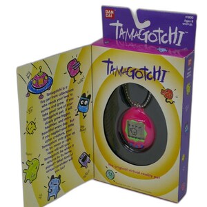 Bandai 1996-1997 Tamagotchi Rosa y Verde Mascota de Realidad Virtual n.° 1800 imagen 2