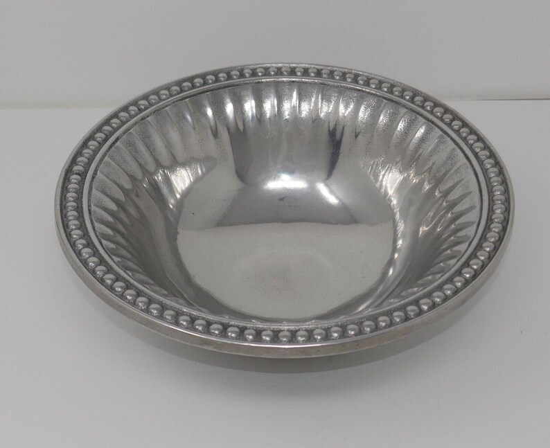 Wilton Armetale Flutes and Pearls Small Round Bowl #272034 image 2