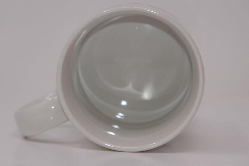 Taza de cerámica de 355 ml (Aplausos, Disney Mickey Mouse a través de los años) imagen 9