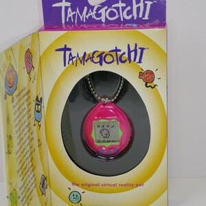 Bandai 1996-1997 Tamagotchi Rosa y Verde Mascota de Realidad Virtual n.° 1800 imagen 4